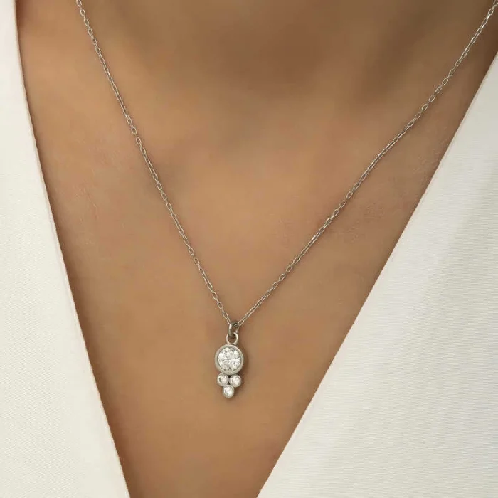 Supertrend Gümüş Çiğ Damlası Yuvarlak Tektaş Bayan Kolye