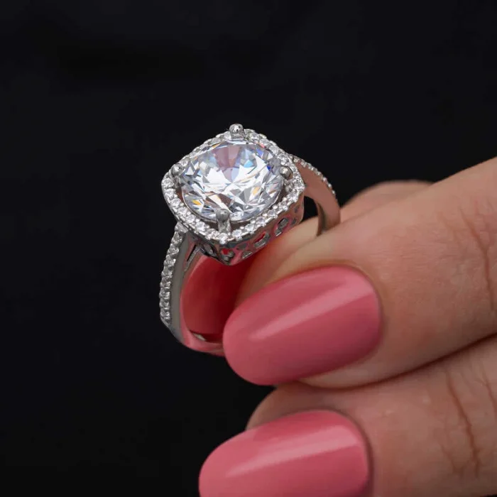 Supertrend Gümüş Kare Montür Tek Taş Kadın Yüzük