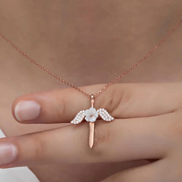 Supertrend Gümüş Manolya Çiçeği Melek Kadın Kolye