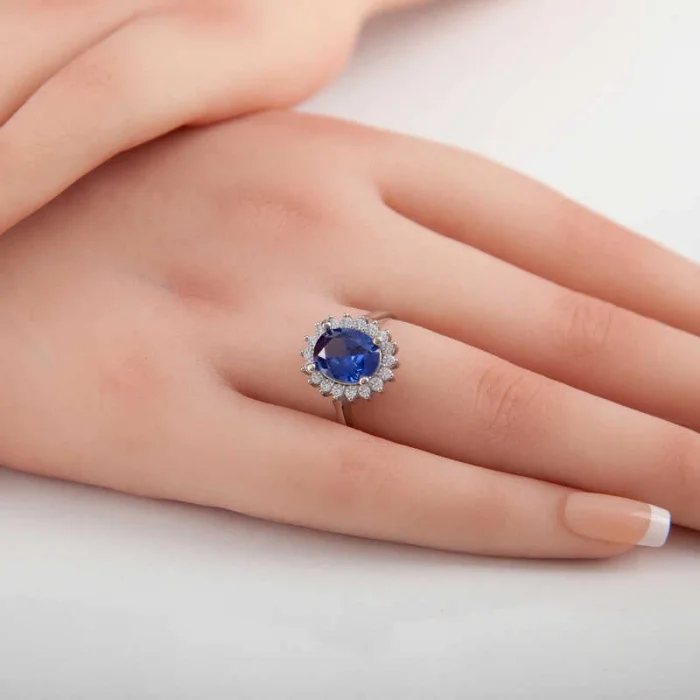 Supertrend Gümüş Mavi Taşlı Oval Kadın Yüzük