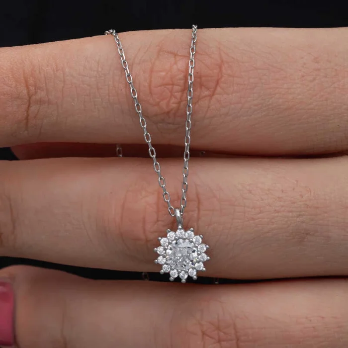 Supertrend Gümüş Minimal Yuvarlak Anturaj Kadın Kolye