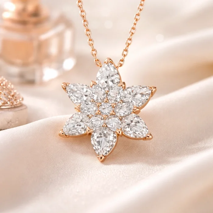 Supertrend Gümüş Rose Beyaz Lotus Çiçeği Kolye