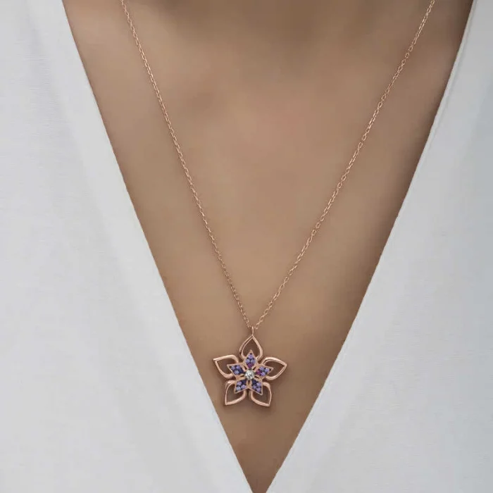Supertrend ​gümüş Rose Çiçek Kadın Kolye