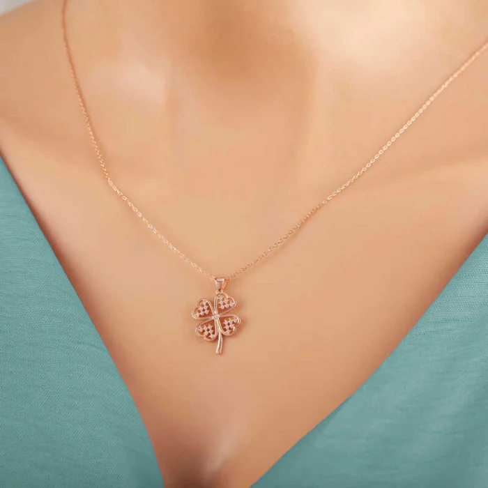 Supertrend Gümüş Rose Kalpli Dört Yapraklı Yonca Kadın Kolye