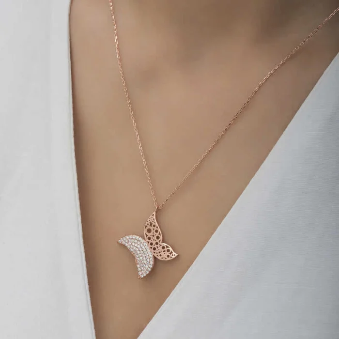 Supertrend Gümüş Rose Kelebek Kadın Kolye