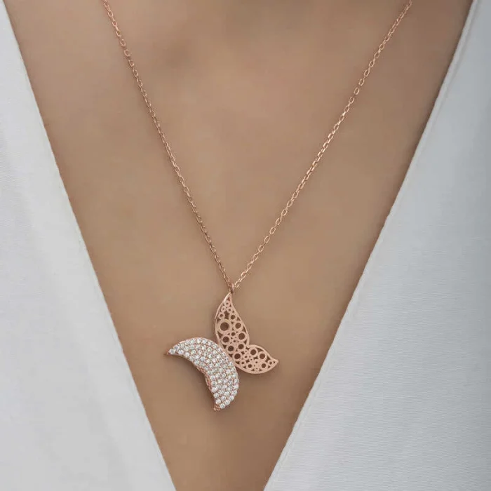 Supertrend Gümüş Rose Kelebek Kadın Kolye
