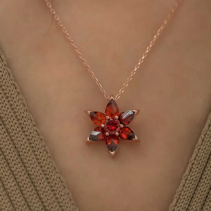 Supertrend Gümüş Rose Kırmızı Çiçek Kolye