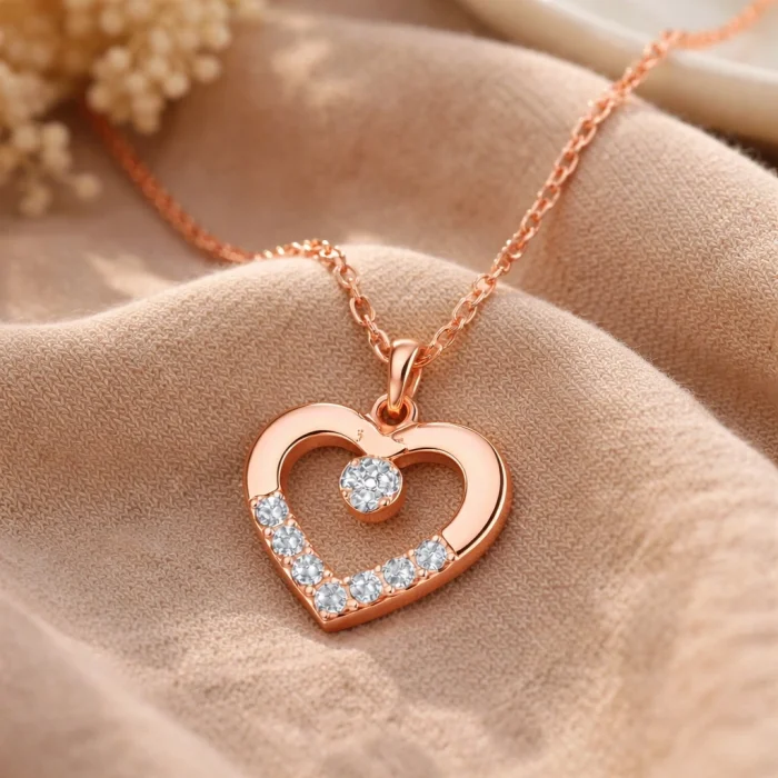 Supertrend Gümüş Rose Minik Kalpli Tektaş Kadın Kolye