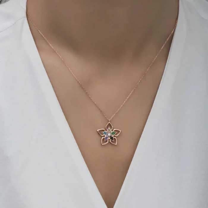 Supertrend ​gümüş Rose Renkli Taşlı Çiçek Kadın Kolye