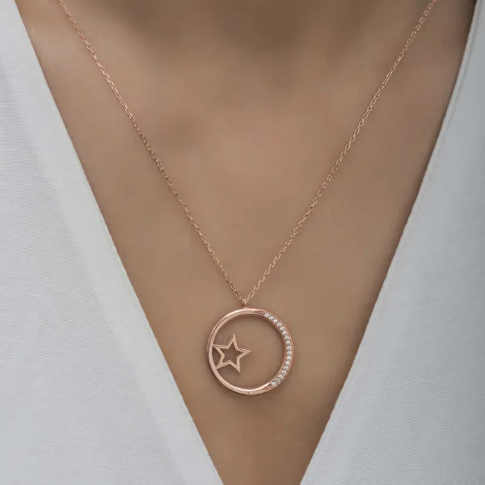 Supertrend Gümüş Rose Yıldız Detaylı Halka Kadın Kolye