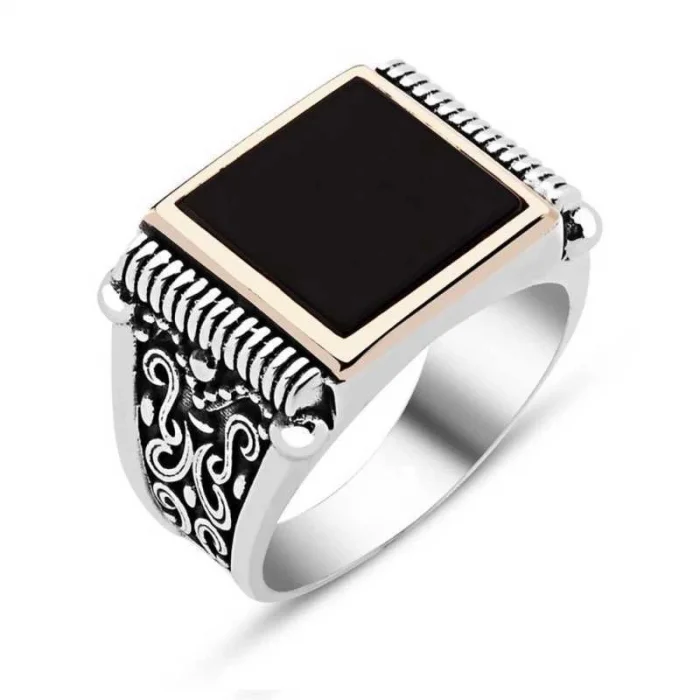 Supertrend Gümüş Siyah Taşlı Erkek Yüzük