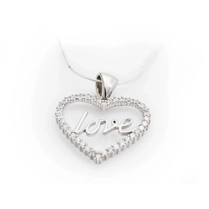 Supertrend Gümüş Taşlı Love Bayan Kolye