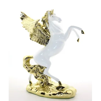 Polyester Şahlanan Kanatlı At Figürü TKN1693