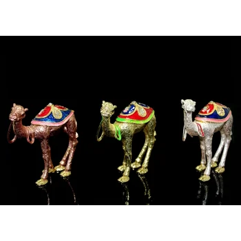 Swaroski Deve Figürü TKN502