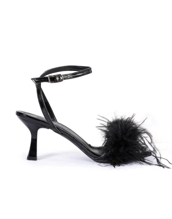 Diva Tüylü Siyah Kadeh Topuklu Ayakkabı