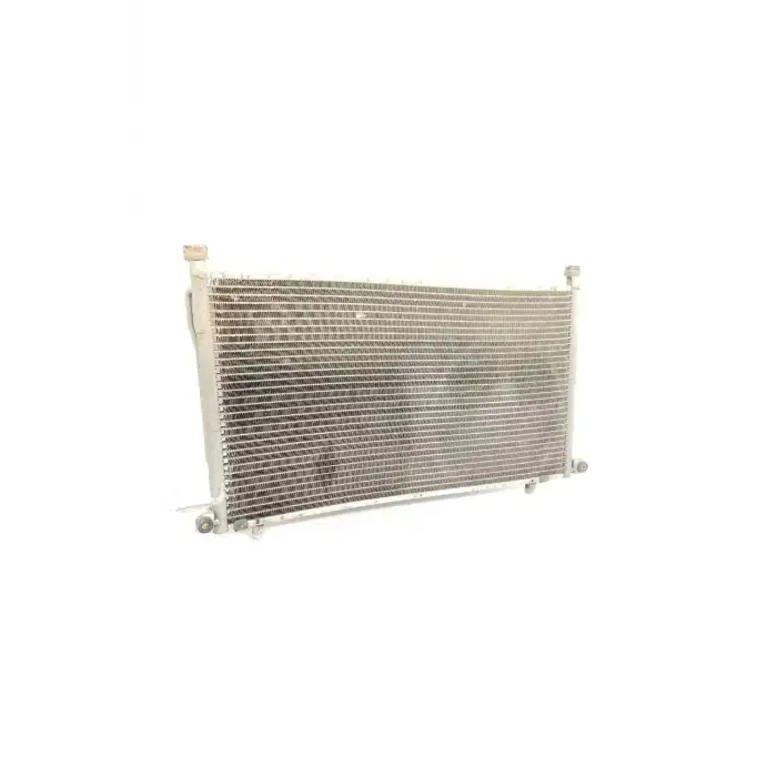 Ford Maverick (uds, Uns) 2.4 İ 1996-1998 Nissan Terrano 2 (R20) 2.4 4WD Klima Radyatörü 680X370X16 921107F700 Wisco