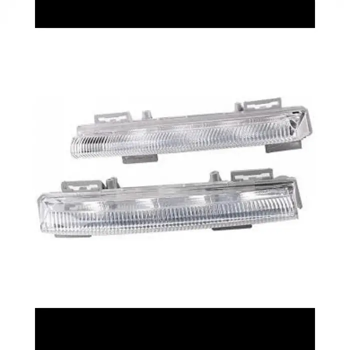 Mercedes W204 W212 Gündüz LED Far Camı Sağ 2049069000 Wender