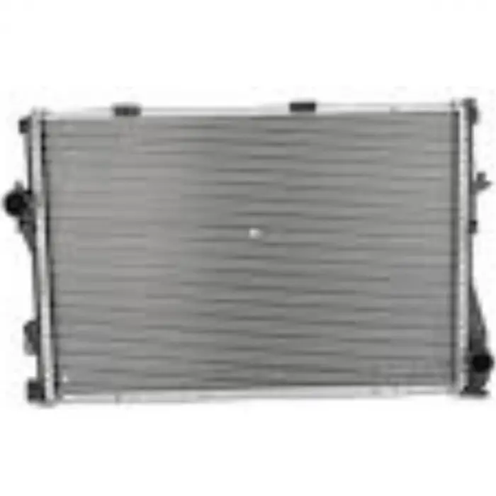 BMW E39 E38 Motor Su Radyatörü M51 Man Şanz AC 17112246012 Wender