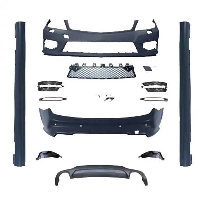 Mercedes W204 2011-2013 Gövde Kiti Far Yıkamalı PDCli Ön Arka Çıkış Marşpiyelli AMG 2048808147 Wender