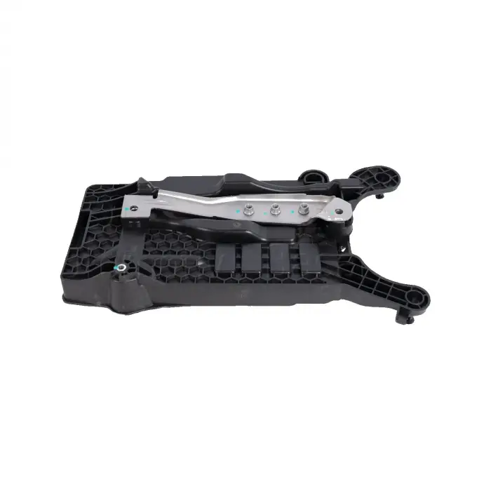 VW Polo Seat Ibiza 2017- AKU Alt Braketi 2Q0915331 Wisco