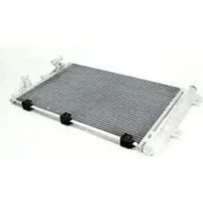 Ford Maverick (uds, Uns) İ 1996-1998 Nissan Terrano 2 (R20) 4WD 1996-2007 Klima Radyatörü 680X370X16 921107F100 Wisco