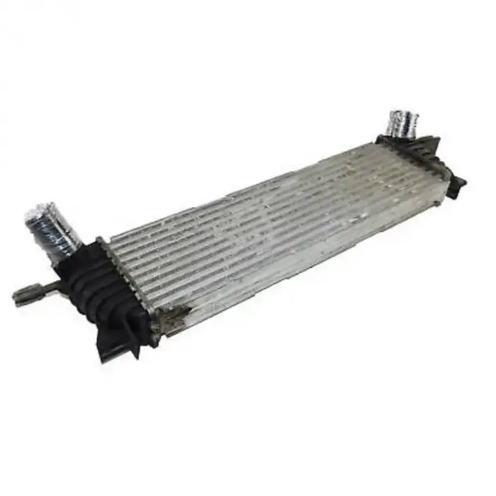 Renault Kangoo 01> / Nissan Kubistar (X76) 2003- Turbo Radyatörü Intercooler 480X133X40 8200073413 Wisco