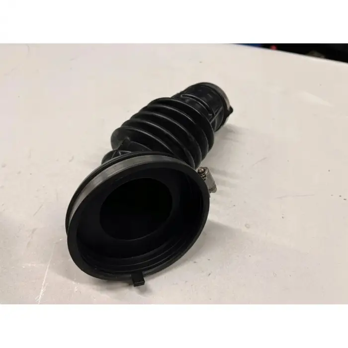 Opel Insignia 2010- Hava Filtre Hortumu Çıkış 84120196 GM