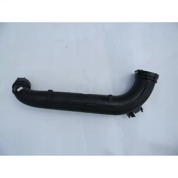VW Jetta 2011- Turbo Hortumu 04E145673D ITL