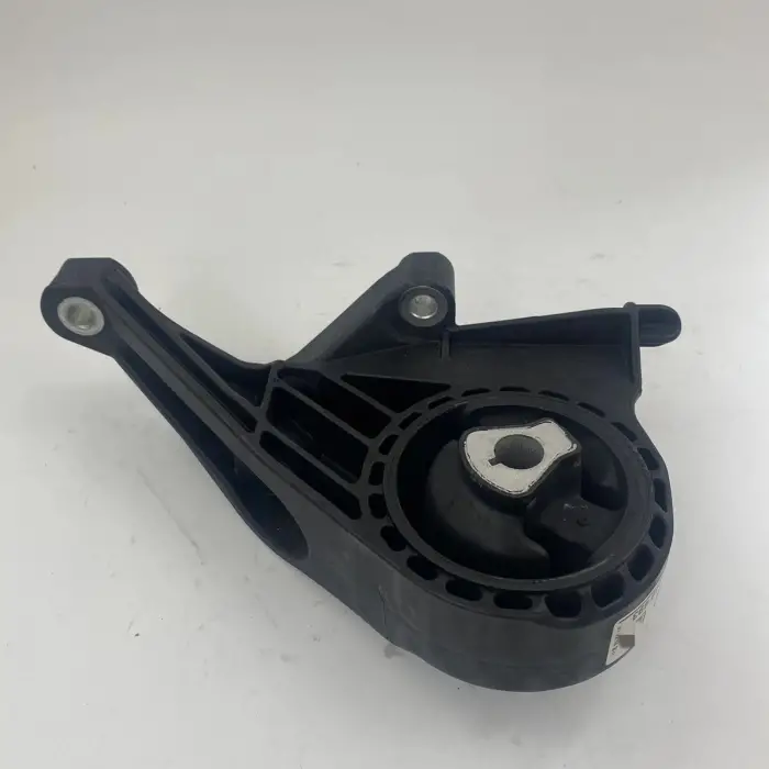 Chevrolet Cruze Motor Takozu Otomatik Sanz Icin 13248493 GM