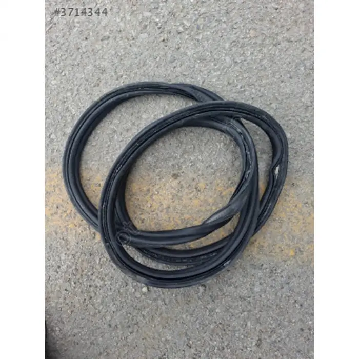 Renault Clio 2020- Bagaj Fitili 908305630R Nextpart