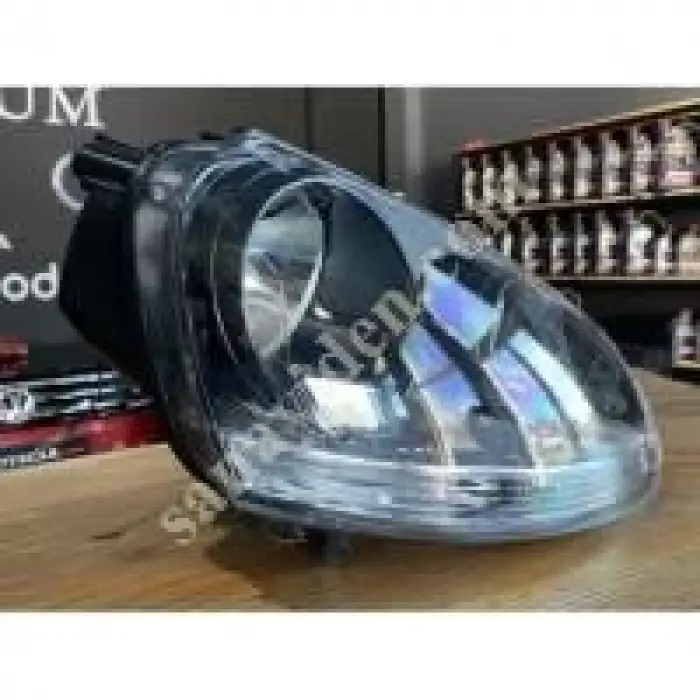 ARTEB      1K6941006C-ARTEB  FAR SAG SIYAH MOTORLU VW GOLF5