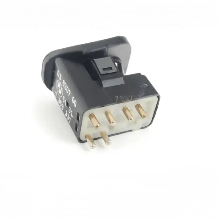 BMW E30 Ayna Düğmesi BMW 61311378847