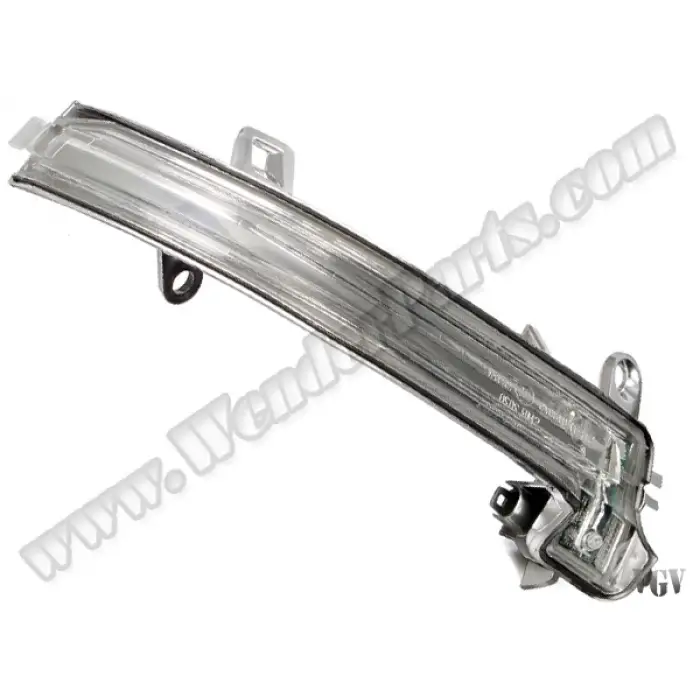 Ayna Sinyali F20+LCI F34+LCI F32+LCI F36+LCI X1:E84 Sağ; Beyaz