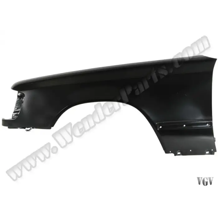 Çamurluk W124 Ön Sol; Deliksiz, Sac 1985-95