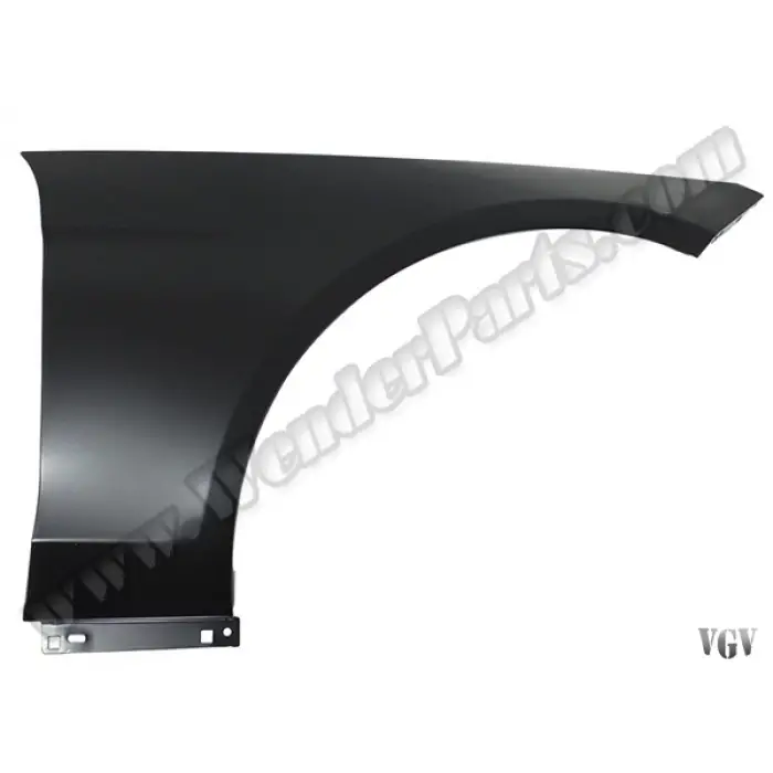 Çamurluk W212 Ön Sağ; Sac 2009-16