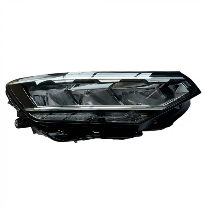 DL    W0102101204-DL   FAR SAG LEDLI MOTORLU  VW PASSAT B8.5  19>