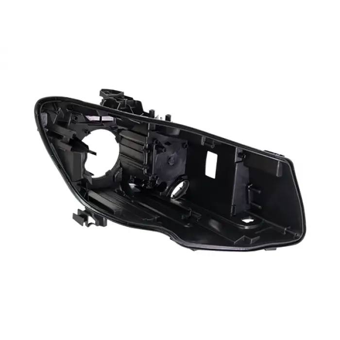 Far Kasası CLA:C117 Sağ Bi-Xenon 2013-15