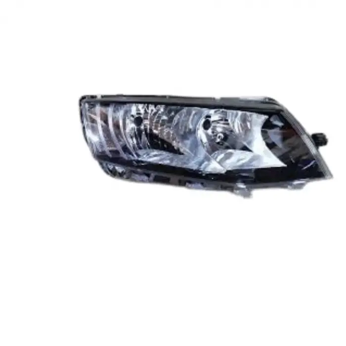 Skoda Octavıa 13 Ve Sonrası Uyumlu Far Sağ Halojen + Park Ampul Yuvalı 5E1941018 Wisco