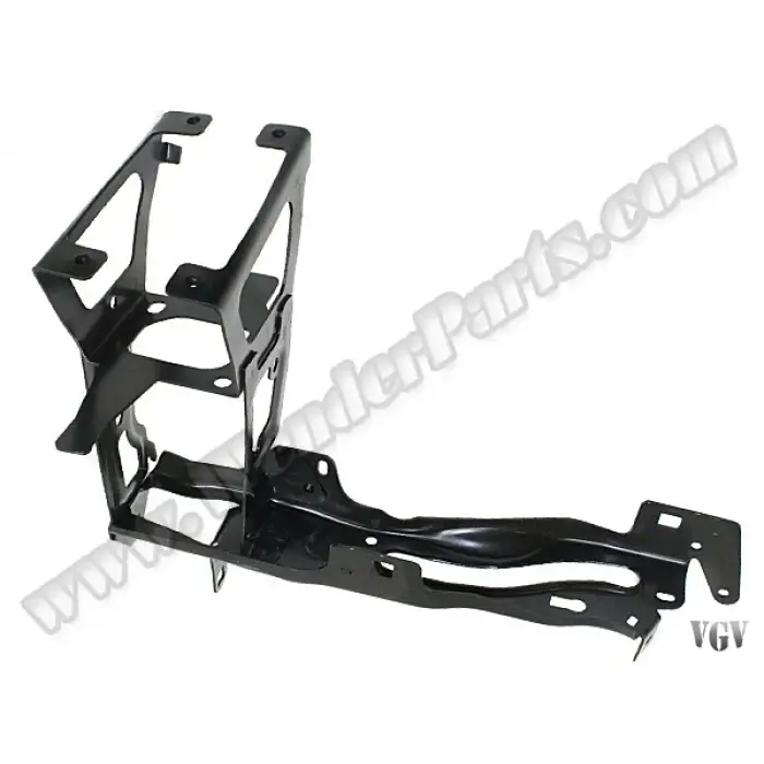 Far Yuvası F20+LCI F30+LCI F32+LCI F36+LCI Sol 2011-