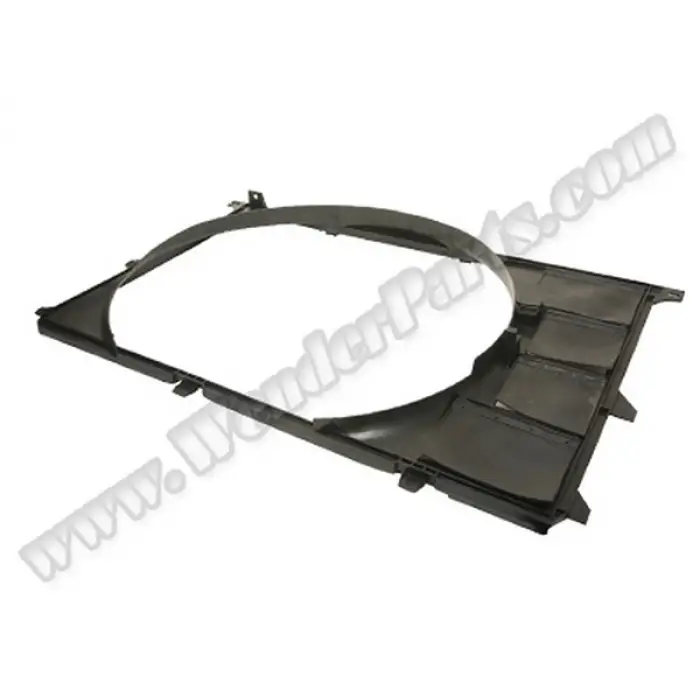 Radyatör Davlumbazı E34 AC+ [M60]