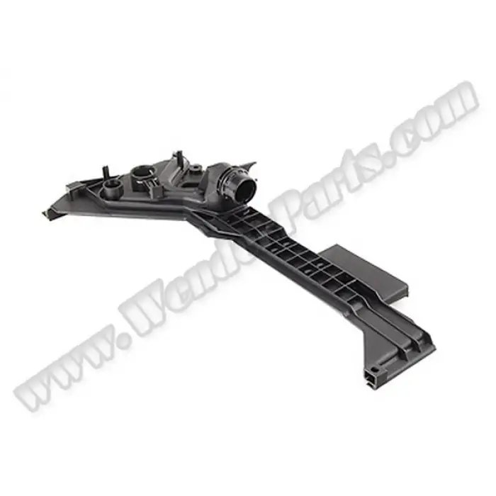 Radyatör Su Depo Montaj Plakası X3:E83 Otm.Şanz 2.5/3.0i