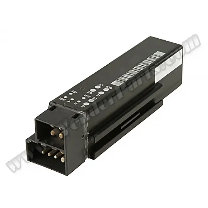 Silecek Rölesi W140