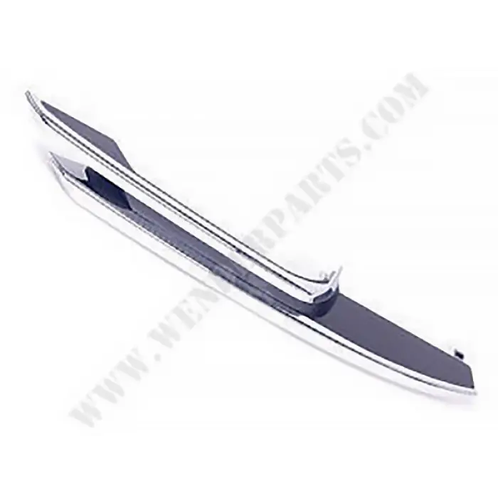 Tampon Izgarası F30 Ön Sol; Kapalı, Krom Çitalı