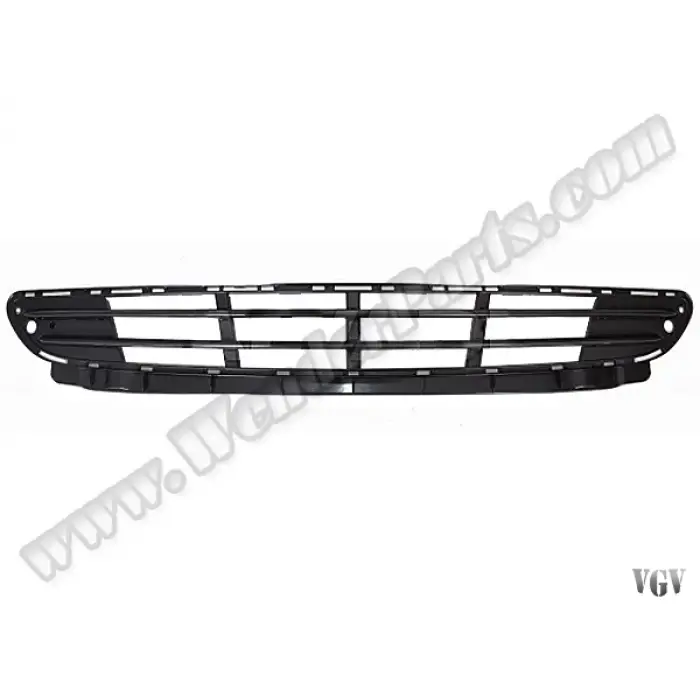 Tampon Izgarası W203 Ön Orta; Siyah Çitalı, Açık 2005-06