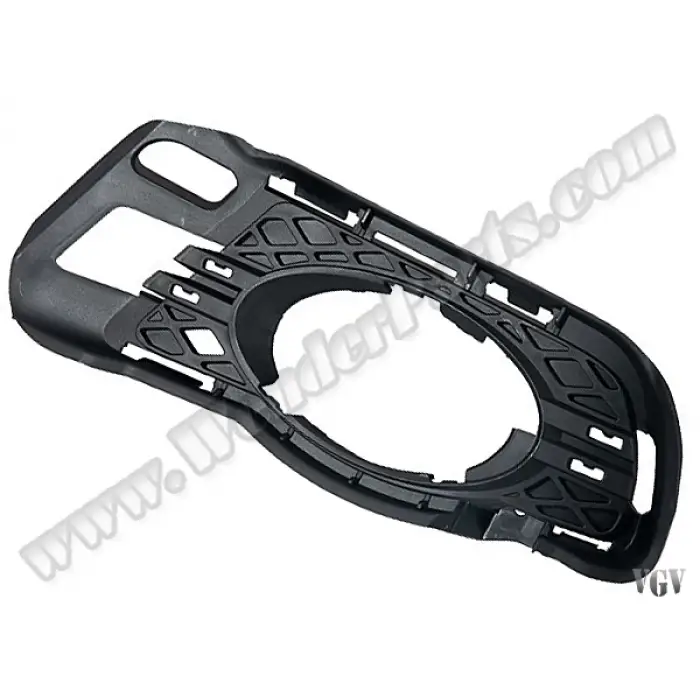 Tampon Izgarası W204 Ön Sol; Kısm.Açık Bi-Xenon Far -Avg- 2007-10