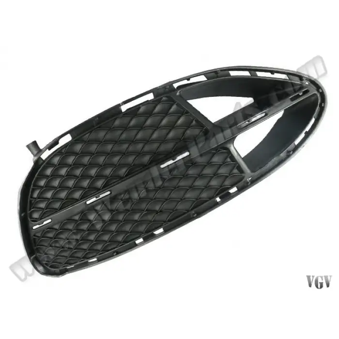 Tampon Izgarası W212 Ön Sağ; Kısm.Açık -Cls/Avg/Elg- 2013-15