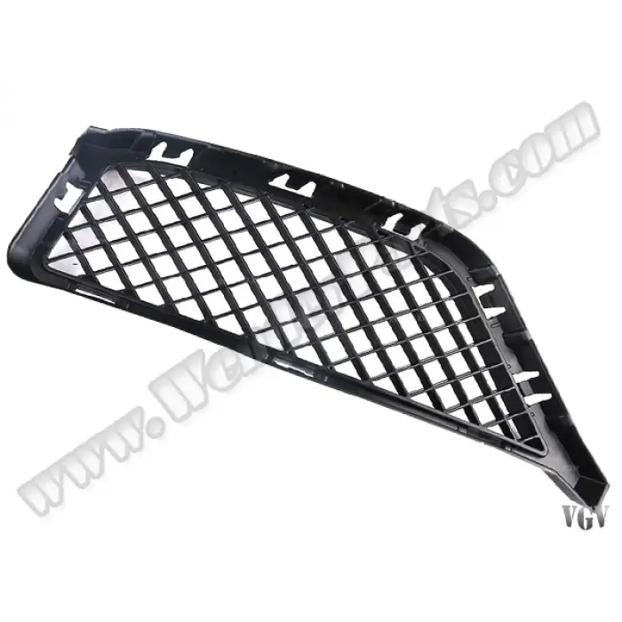 Tampon Izgarası X1:E84 Ön Sağ; Açık -Basis-