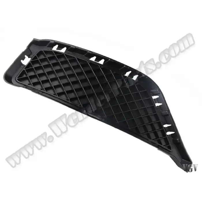 Tampon Izgarası X1:E84 Ön Sağ; Kapalı -Basis-