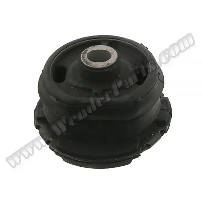 Travers Takozu W210 Arka; Ön Taraf