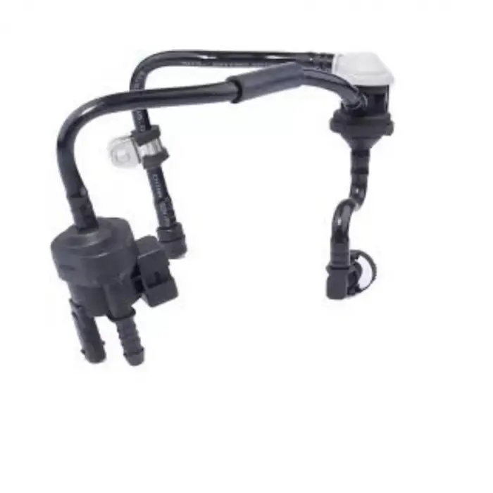 Volkswagen Golf6 0912 Arası Uyumlu Vakum Hortumu06J133781C Oem